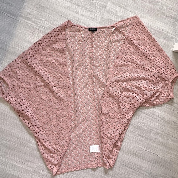 🆕 Pink Cutout Cardigan/Shawl - Picture 1 of 2